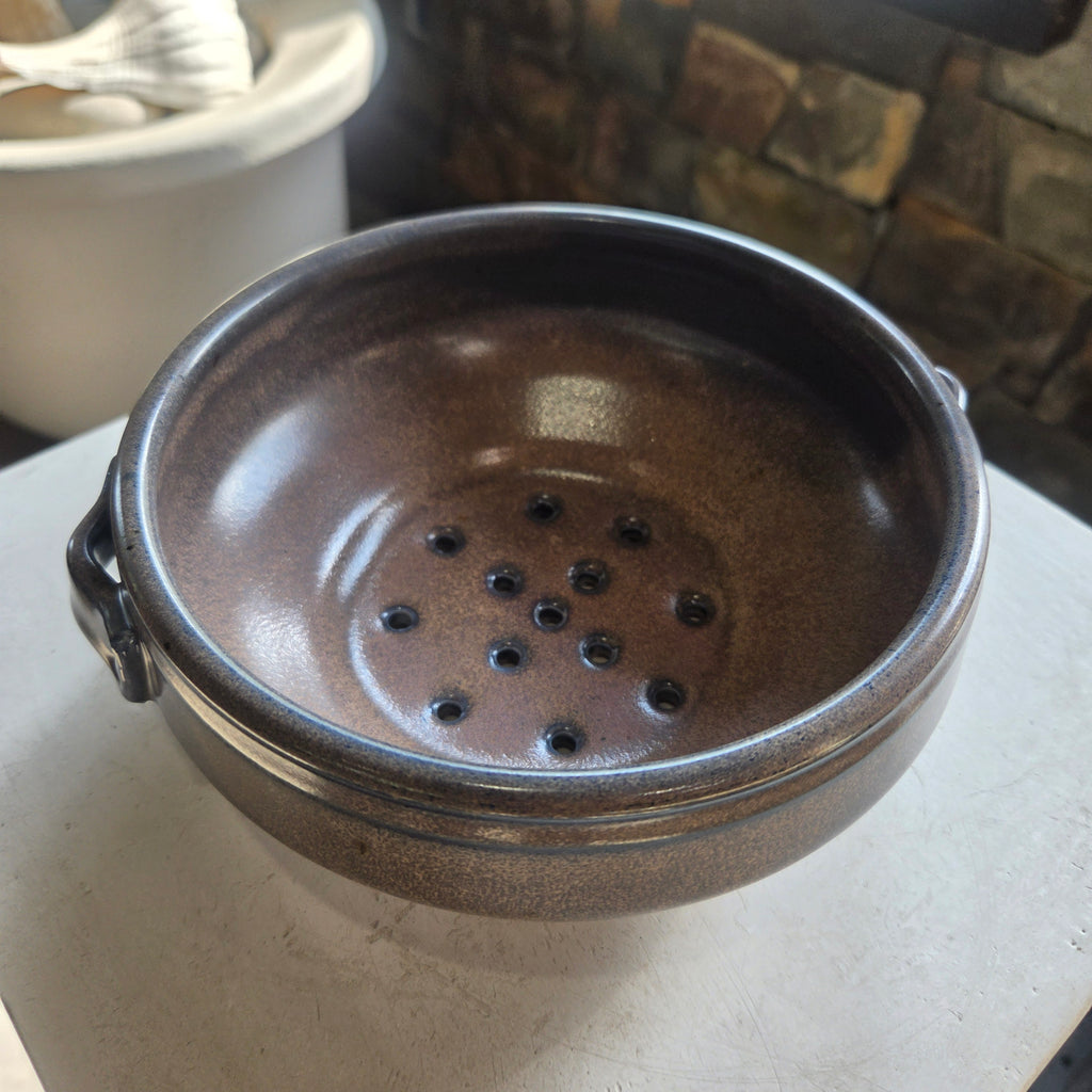 Porcelain Strainer Bowl - #26-58