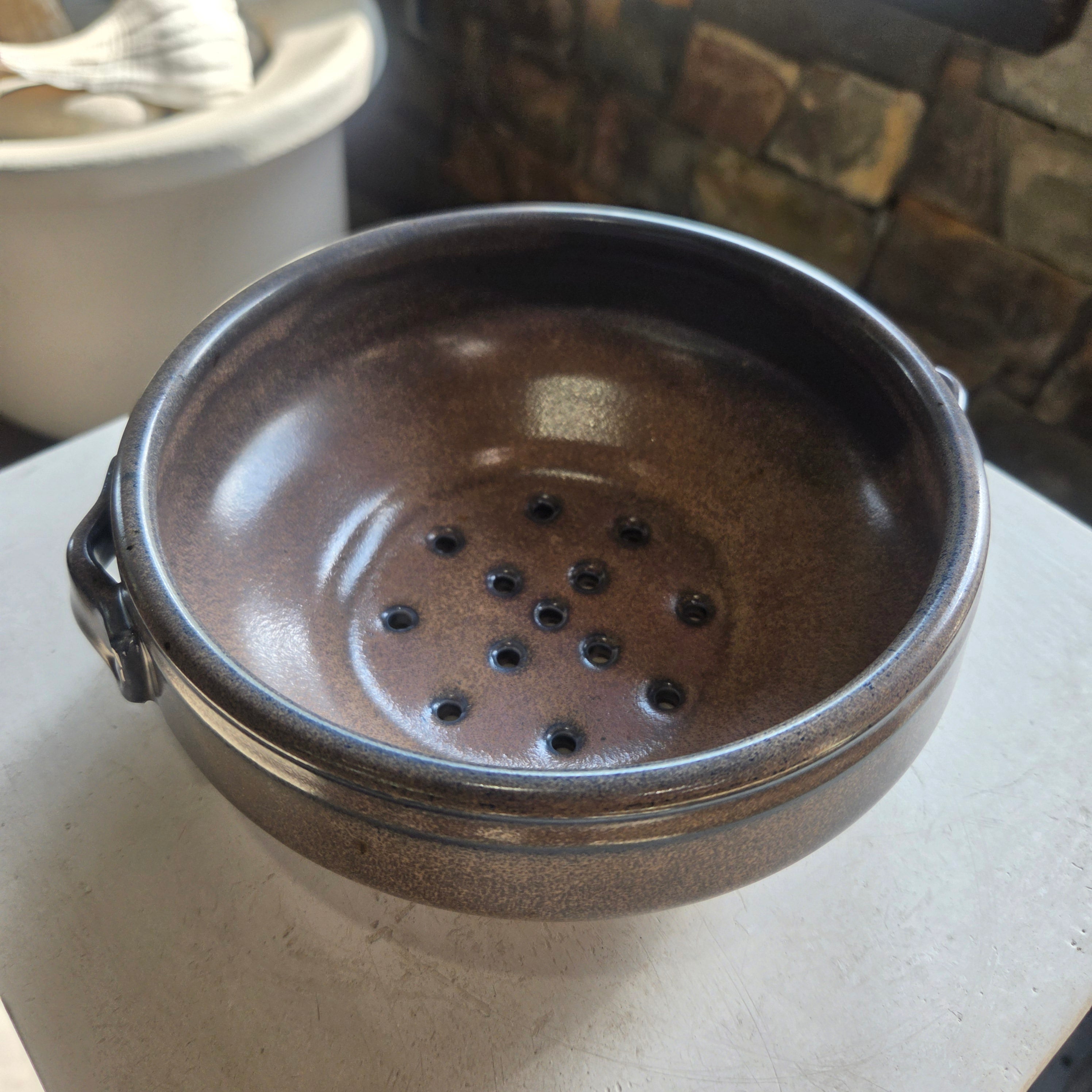Porcelain Strainer Bowl - #26-58