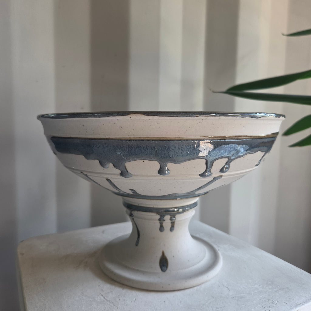 Porcelain Pedestal Bowl - #26-100