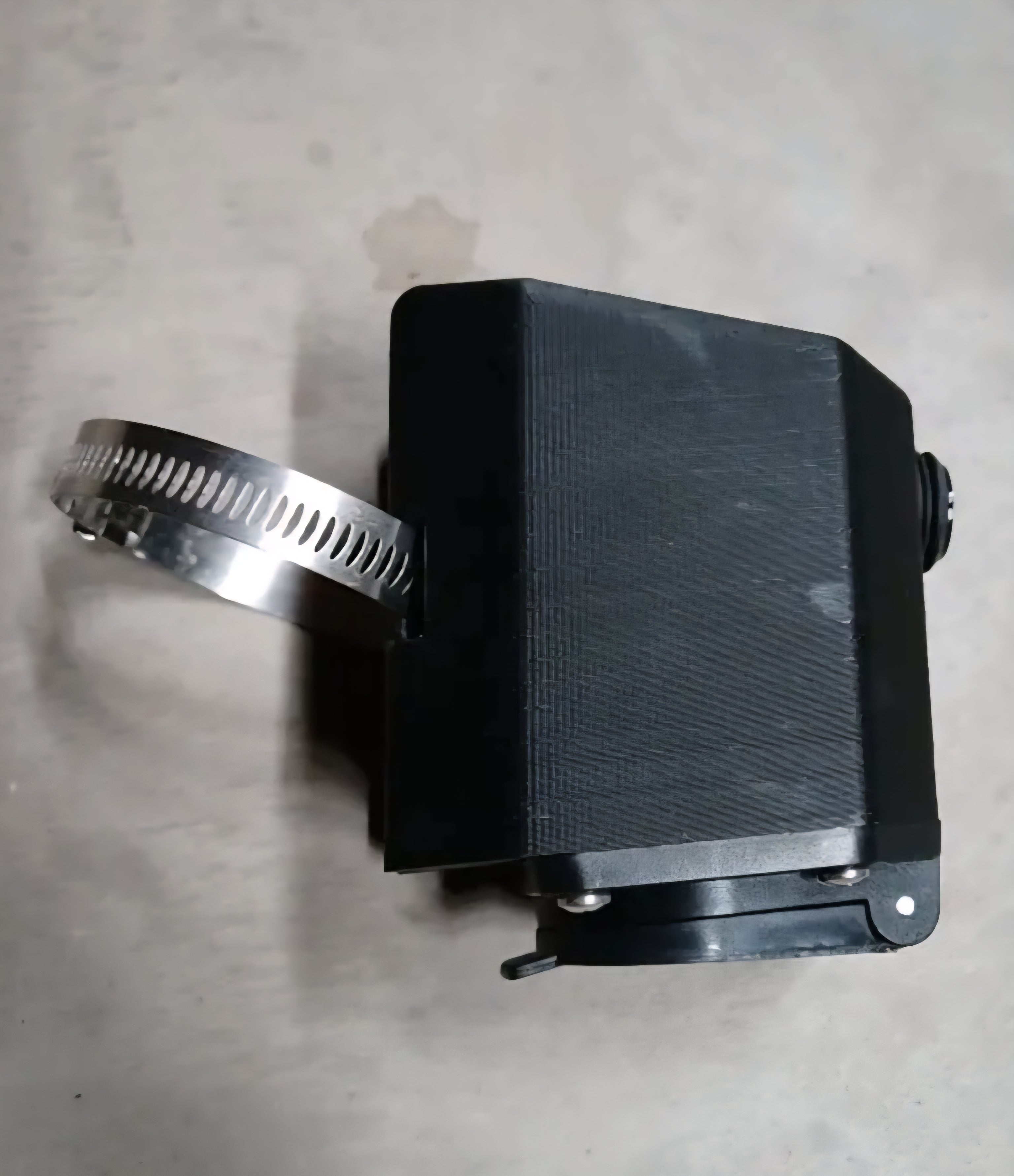 Jack Mounted Camper or Trailer Plug Keeper