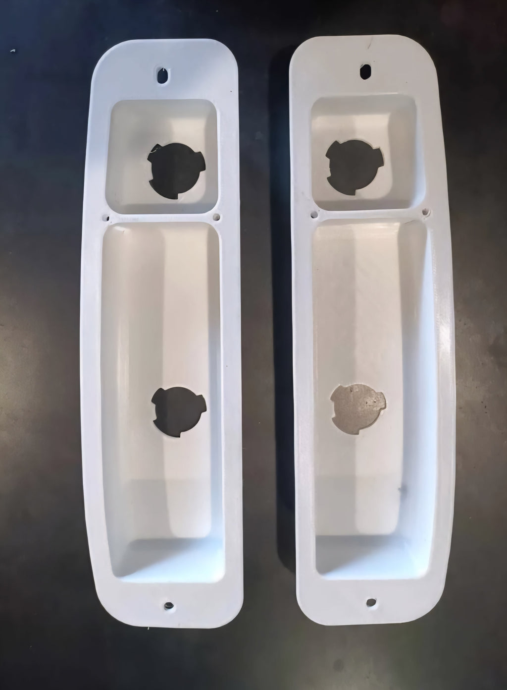 2 Bulb Taillight Buckets (SET) for 1973-1979 Dentside Ford Trucks