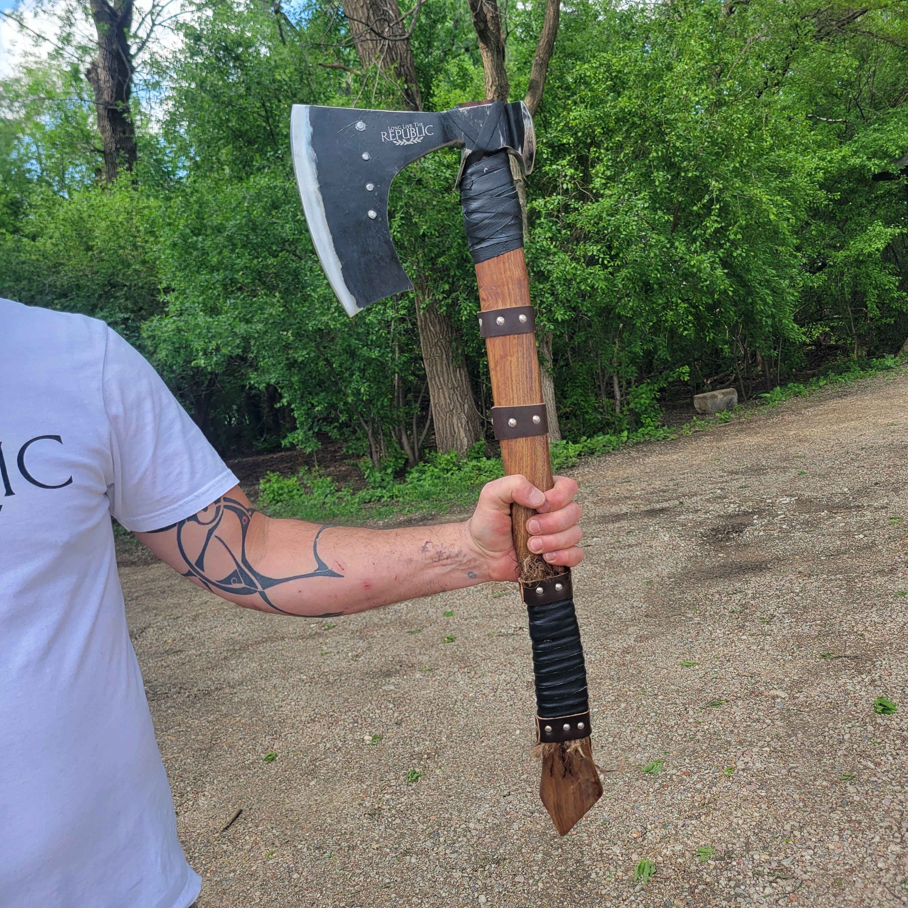 LLTR Viking battle axe