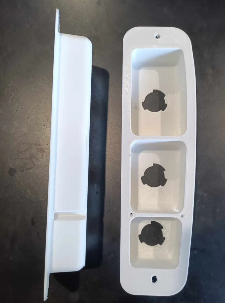 3 Bulb Taillight Buckets (SET) for 1973-1979 Dentside Ford Trucks