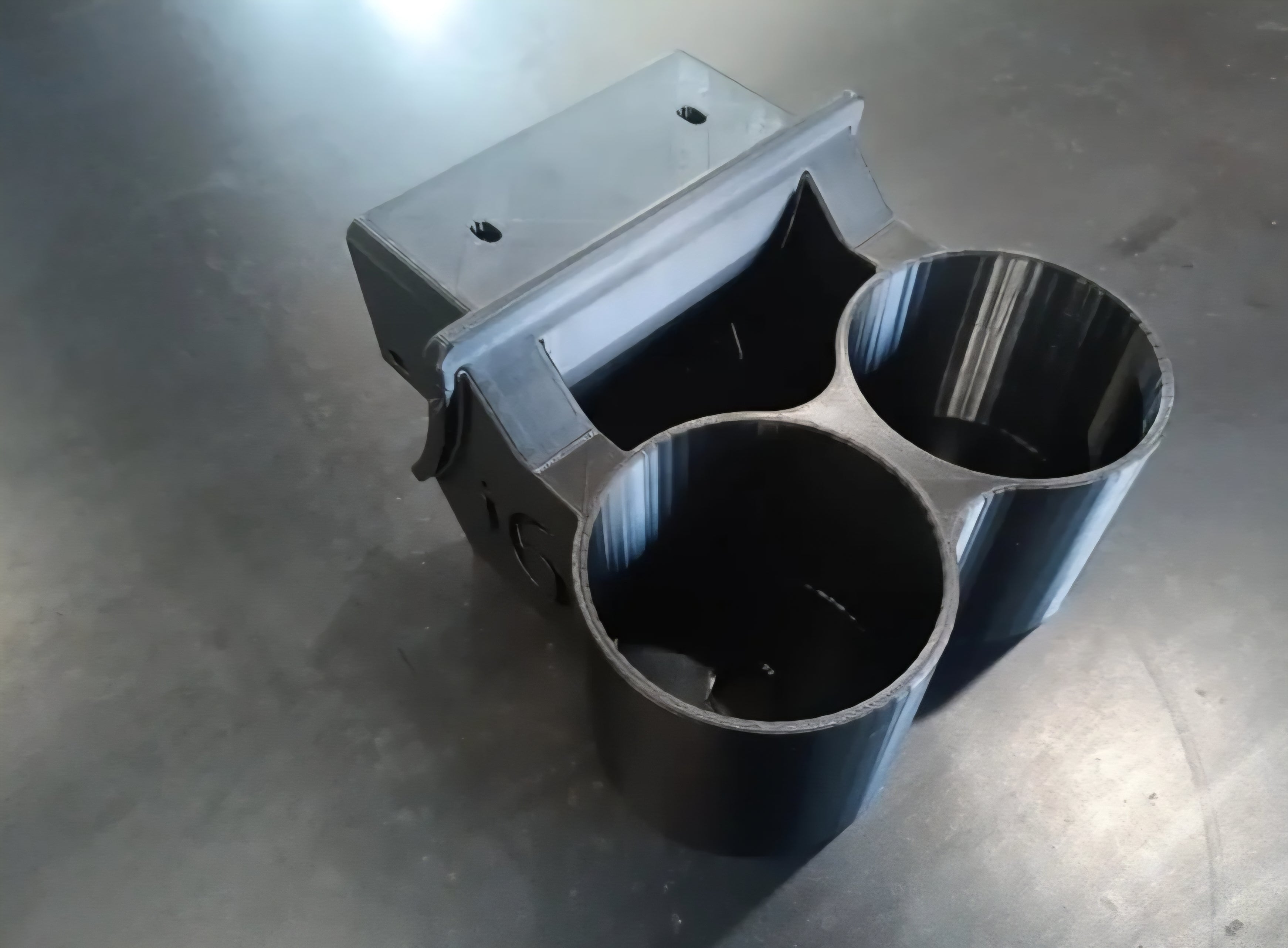 i6 Gen3 Cupholder for 1973-1979 Dentside Ford Trucks and 1978-1979 Ford Bronco