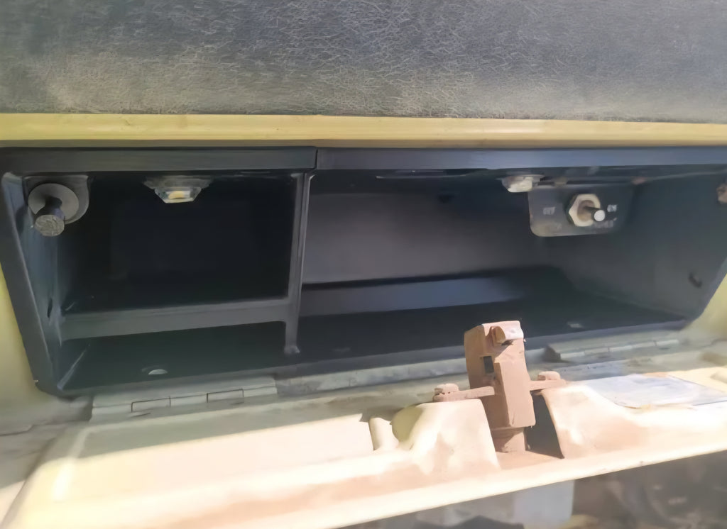 Glovebox (with LED Lights) for 1967–1972 Bumpside Ford Trucks