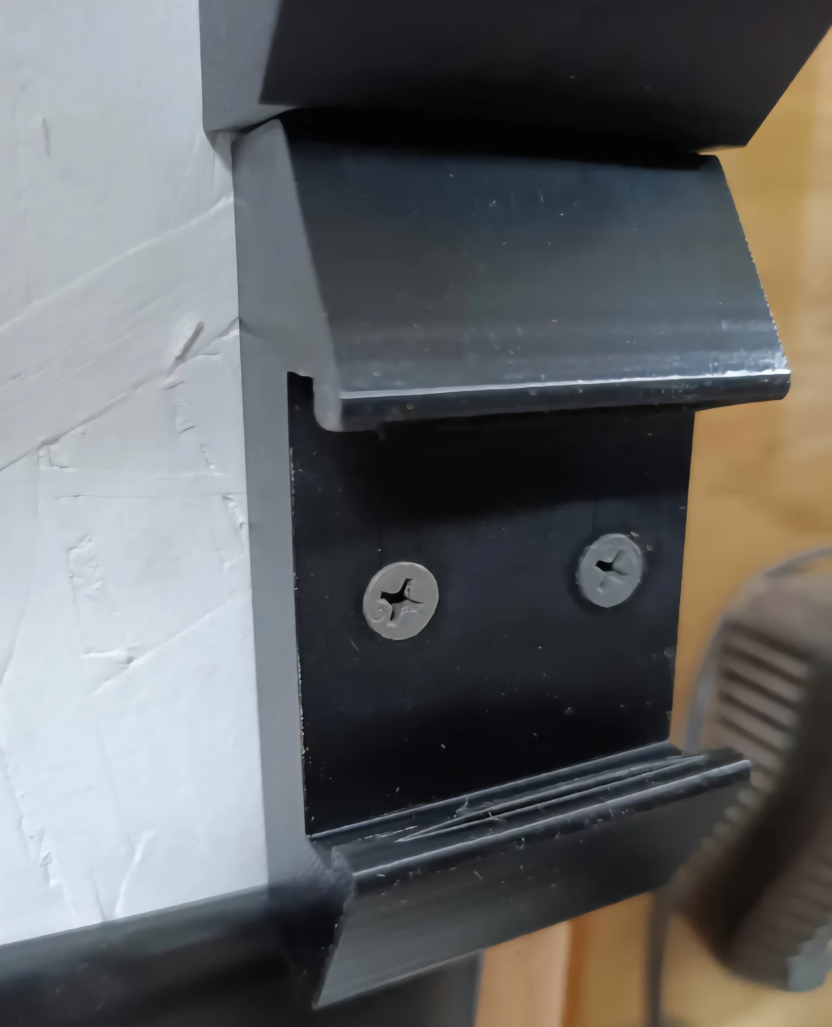 Wall Mount Milwaukee Battery Holder (5 PACK)