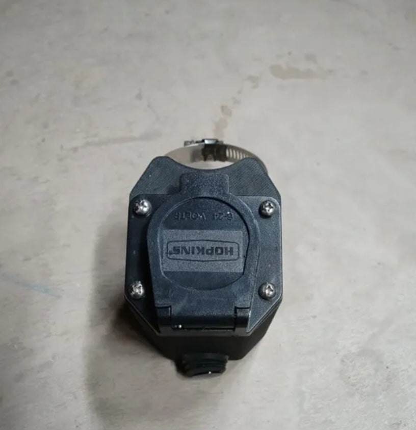 Jack Mounted Camper or Trailer Plug Keeper