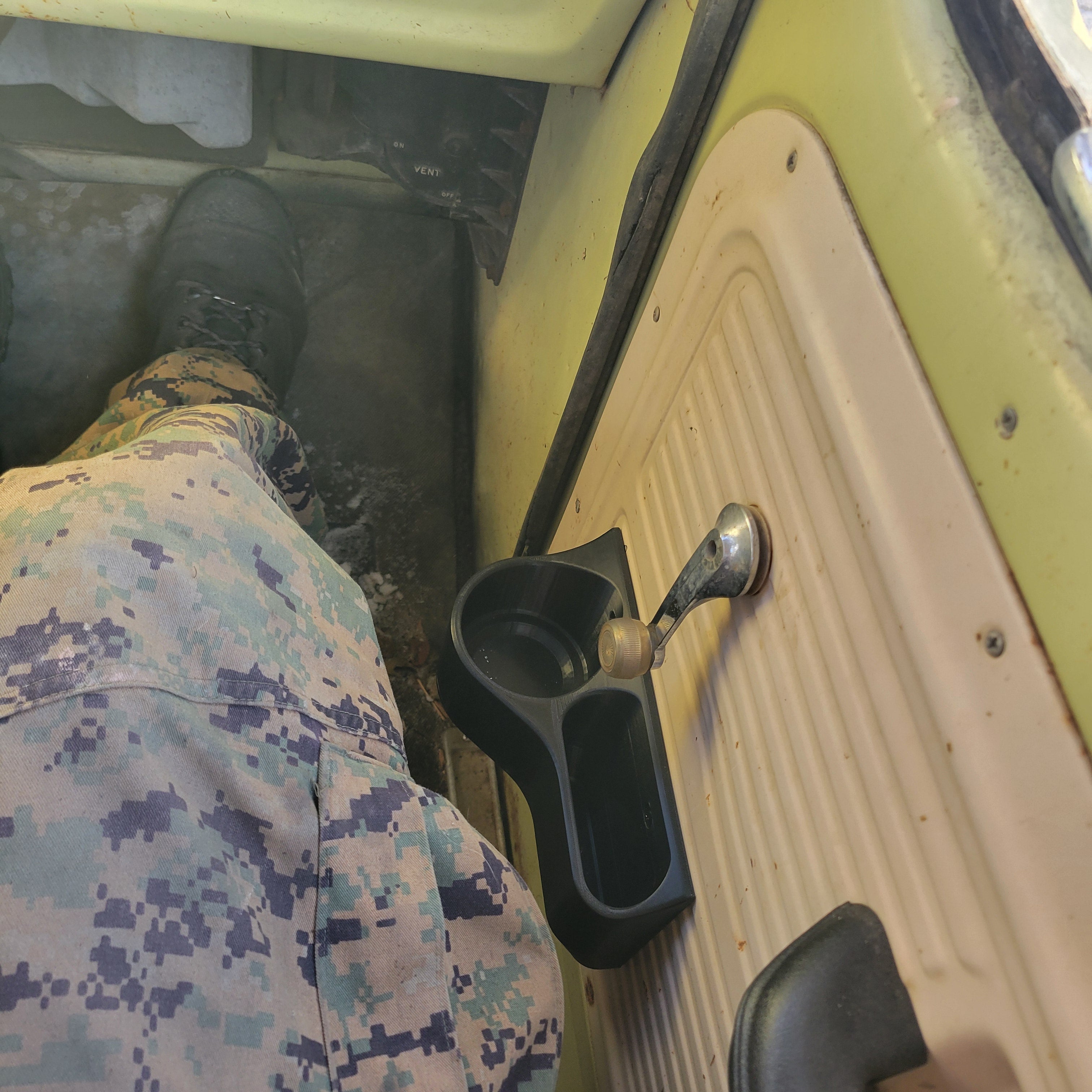 Short Pair Door Pocket Cupholders for 1967-1972 Bumpside Ford Trucks