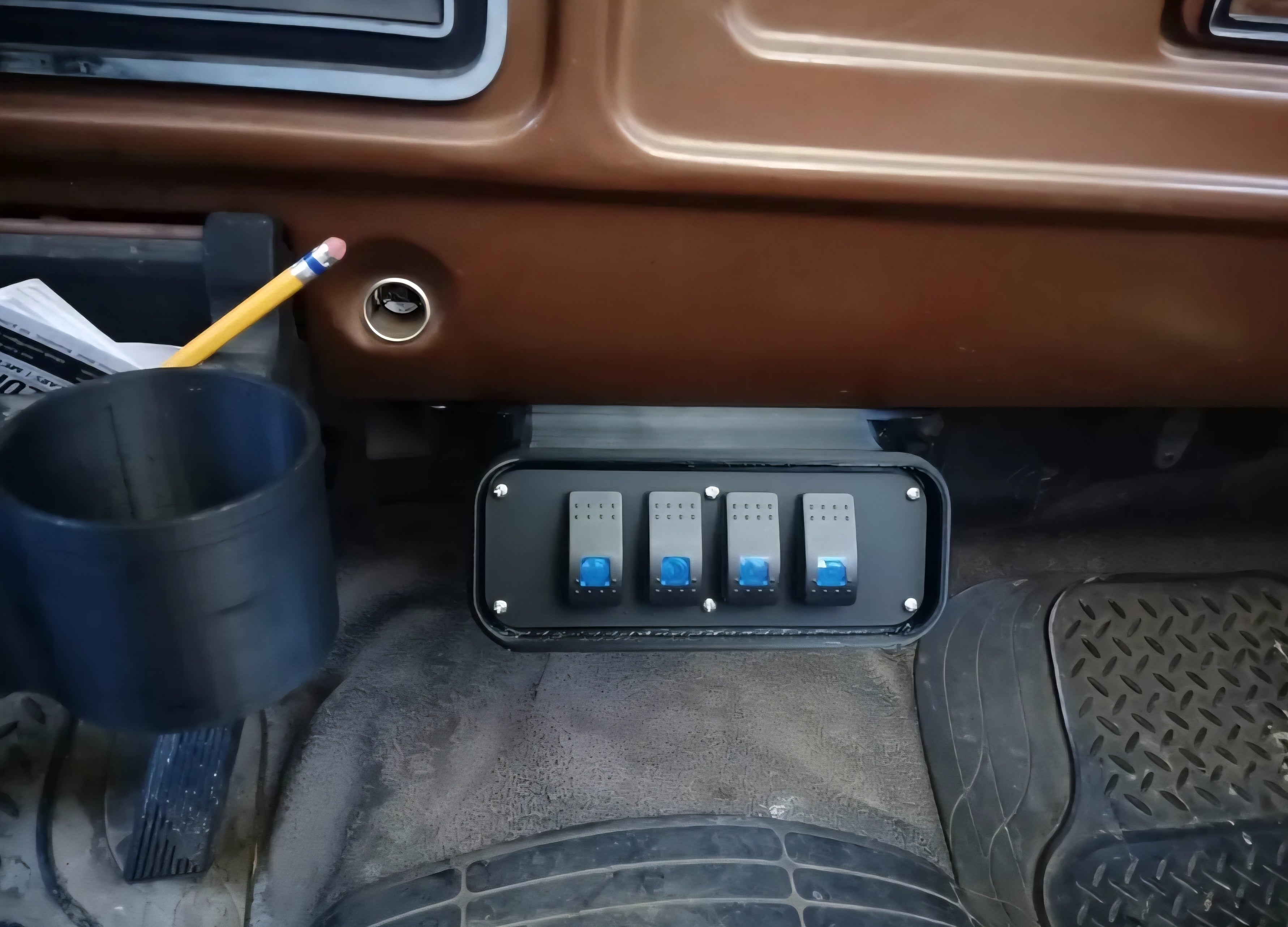 Universal Under the Dash Switch Pod for 1967-1997 Ford Trucks