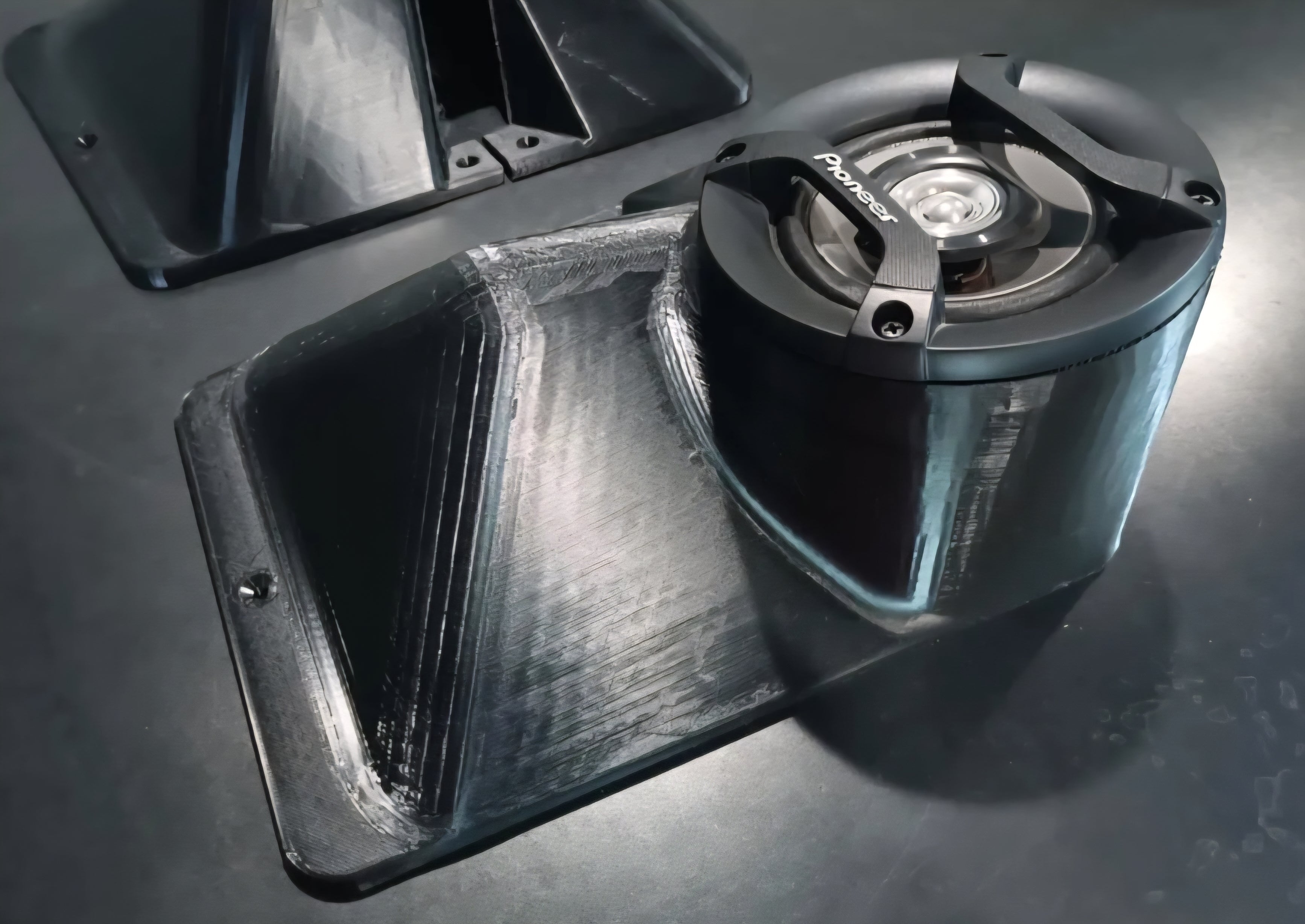 Crew Cab Shoulder Belt Speaker Pods (speakers included) for 1973-1979 Dentside Ford Trucks