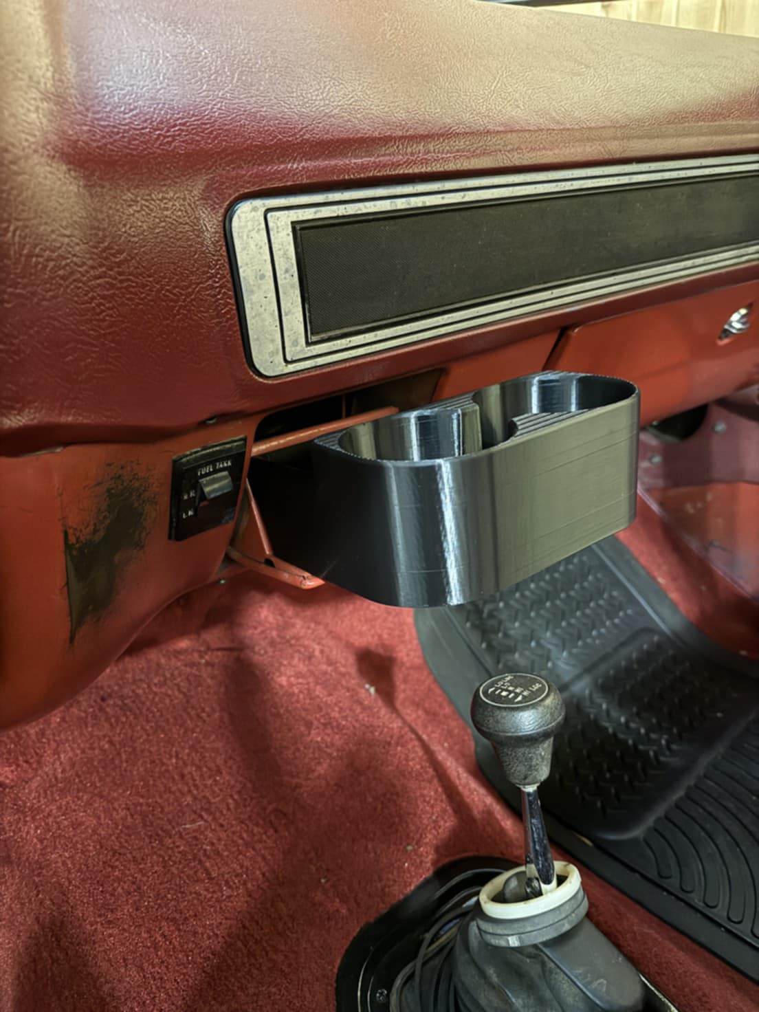 Cupholder for 1973-1987 Squarebody Chevy Trucks