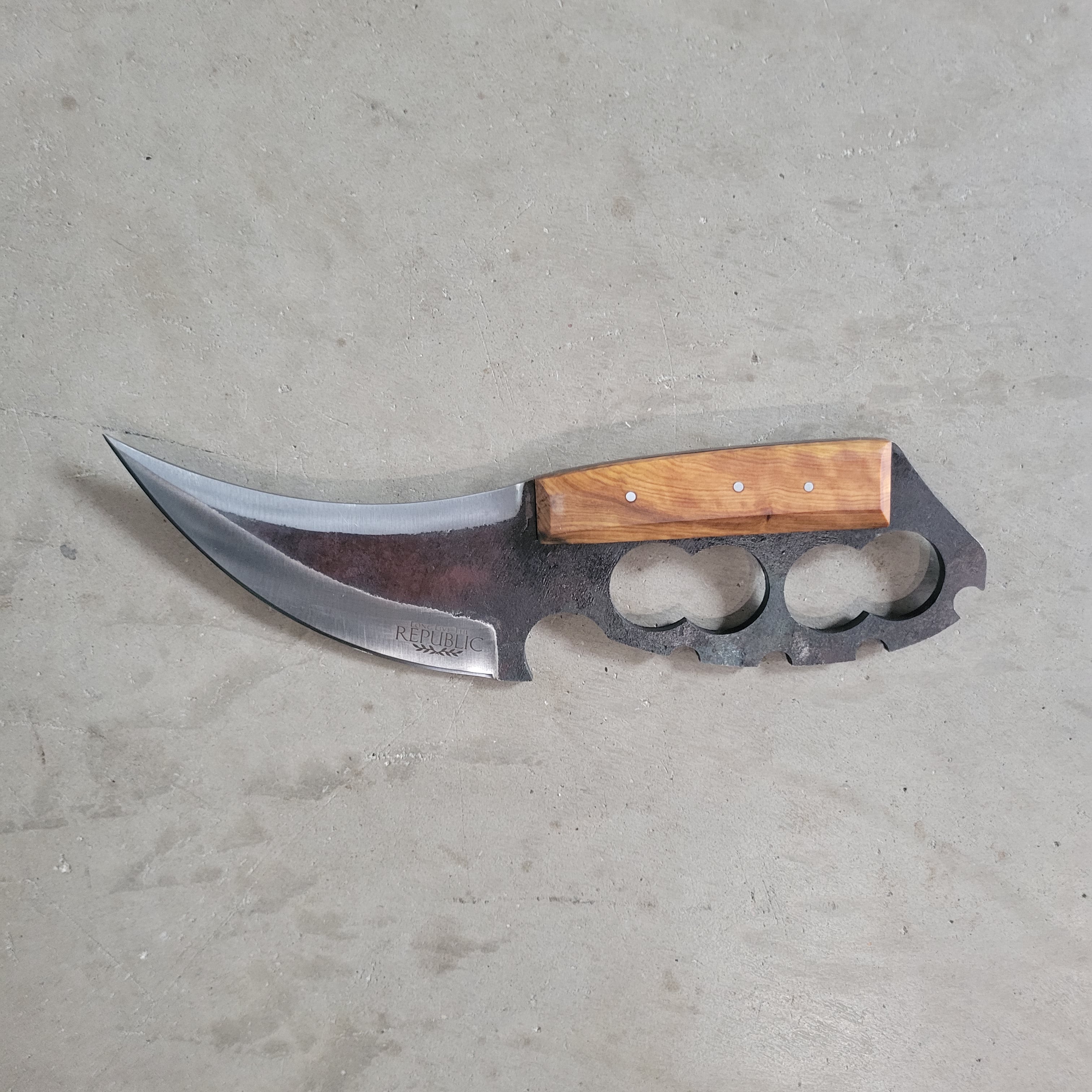 LLTR Knife 101