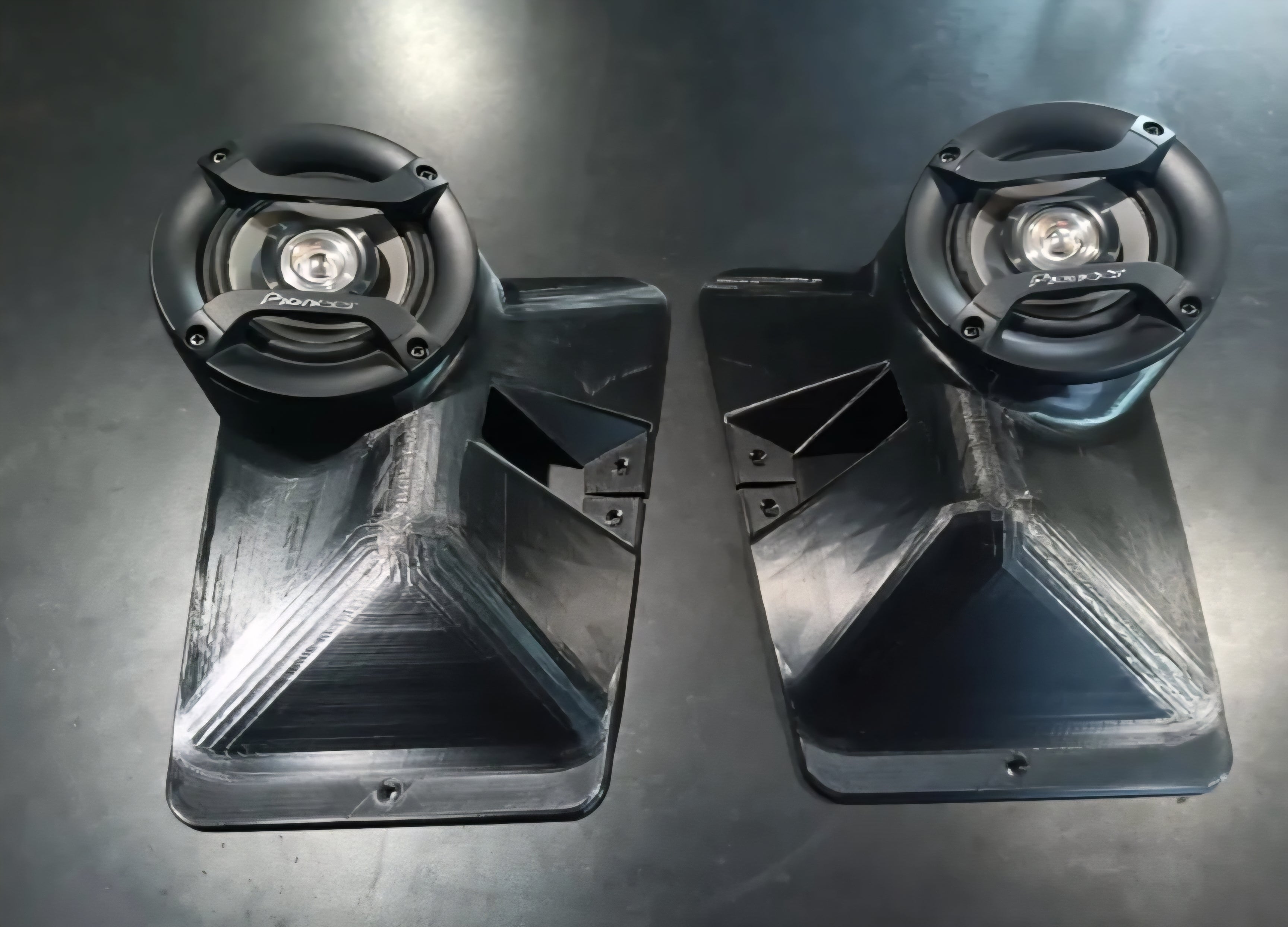 Crew Cab Shoulder Belt Speaker Pods (speakers included) for 1973-1979 Dentside Ford Trucks